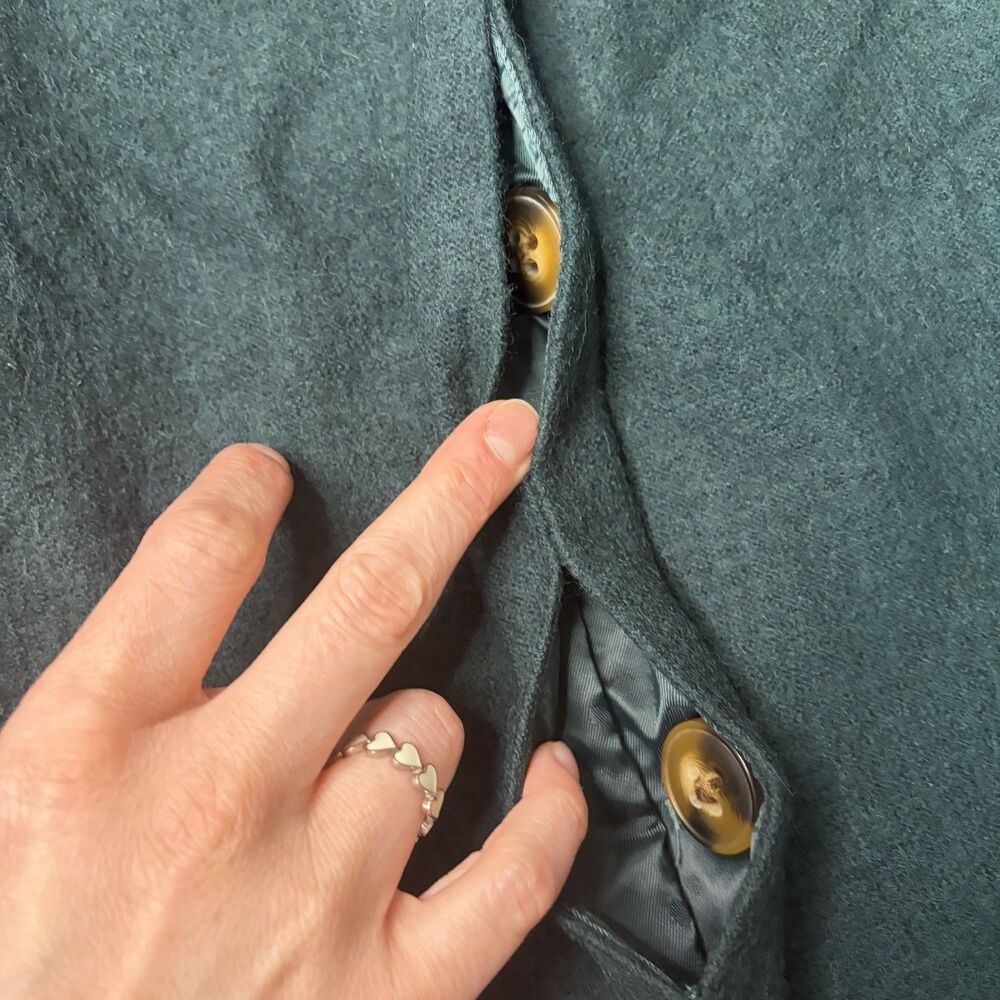 Chico's Sz 2 (12) Emerald Green Wool Poncho Jacket Blazer Hidden Buttons EUC - Picture 6 of 10